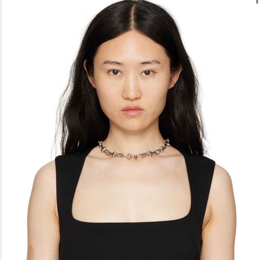 Elegant Silver Necklace